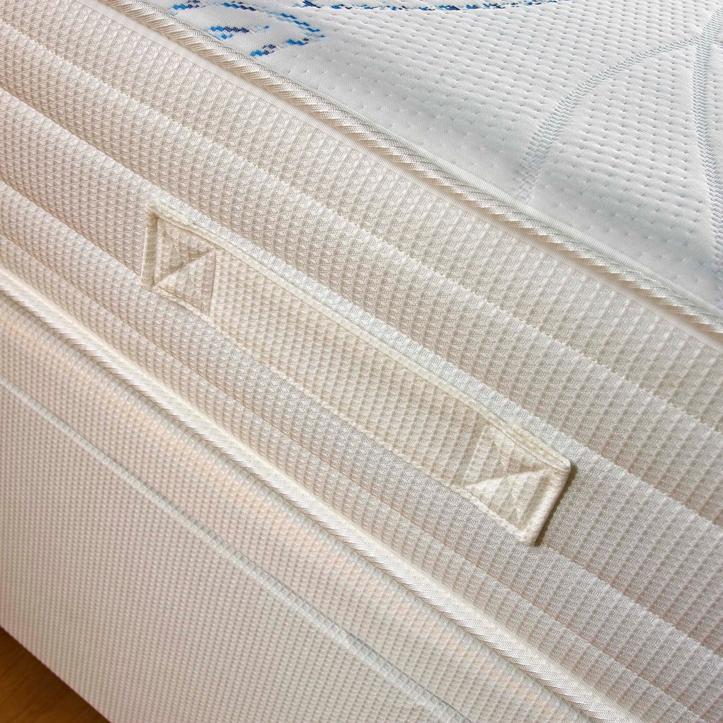 Cooltex Bed with Drawers