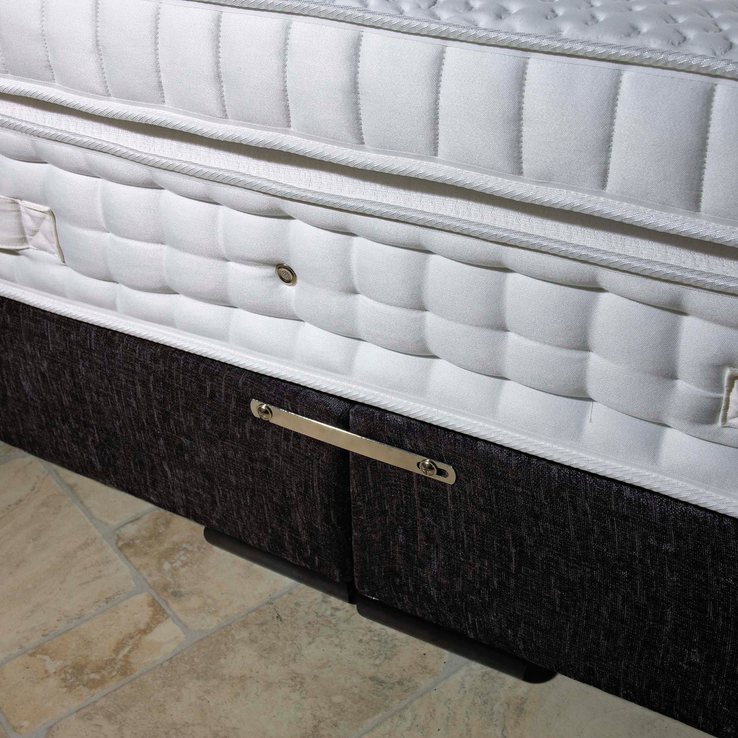 Heritage Bed