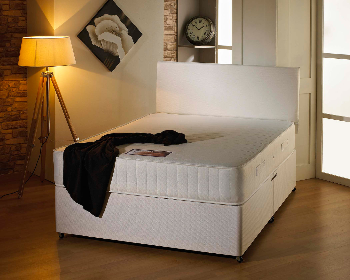 Manhattan Bed
