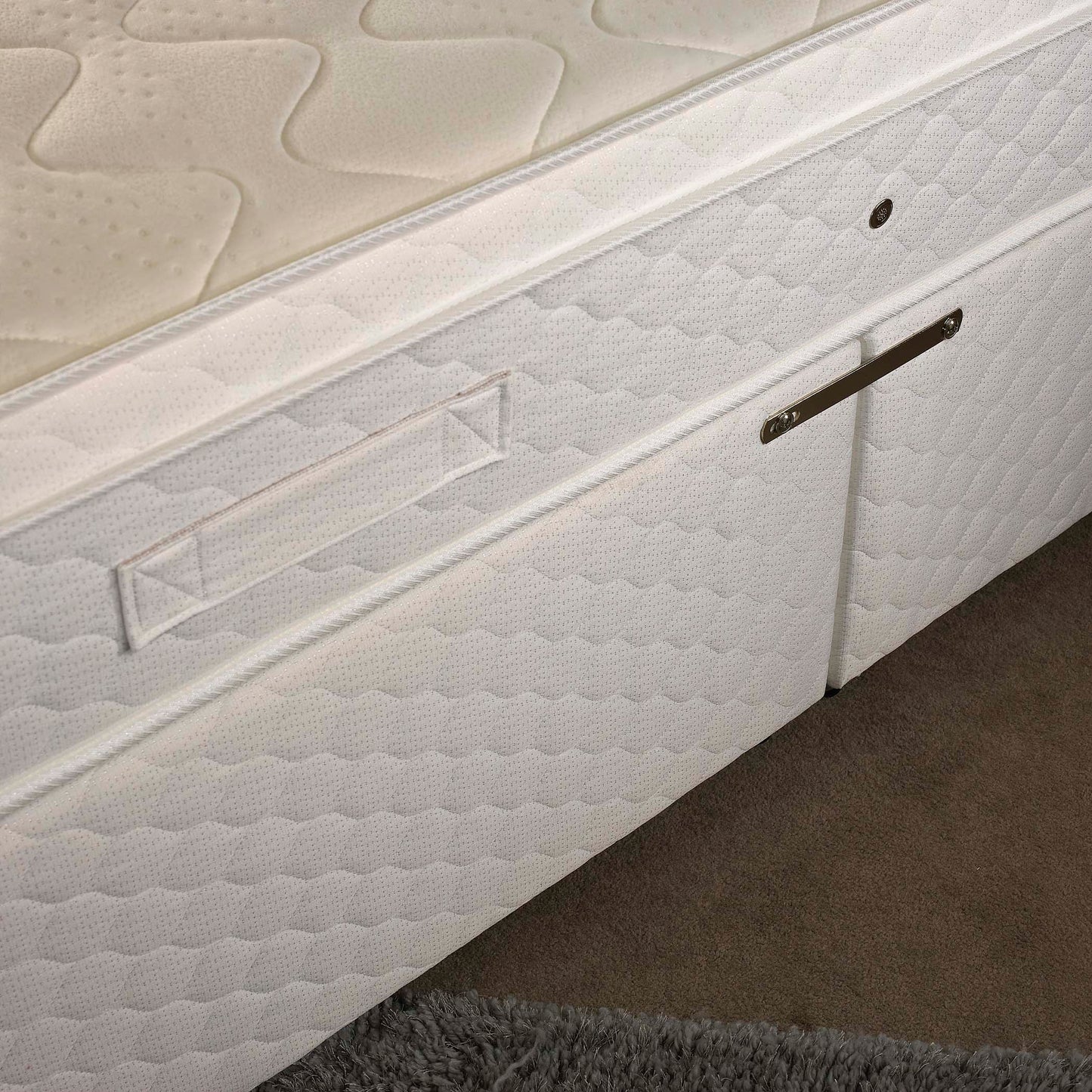 Sheraton Bed